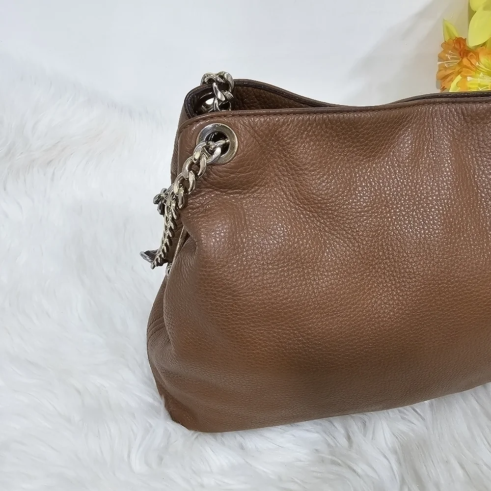 Michael Kors jet set large shoulder brown leather bag